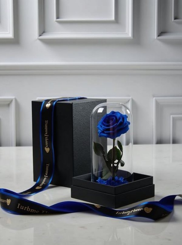 Preserved Blue Rose in Glass Dome (1 Stem) | UrbanFlowers